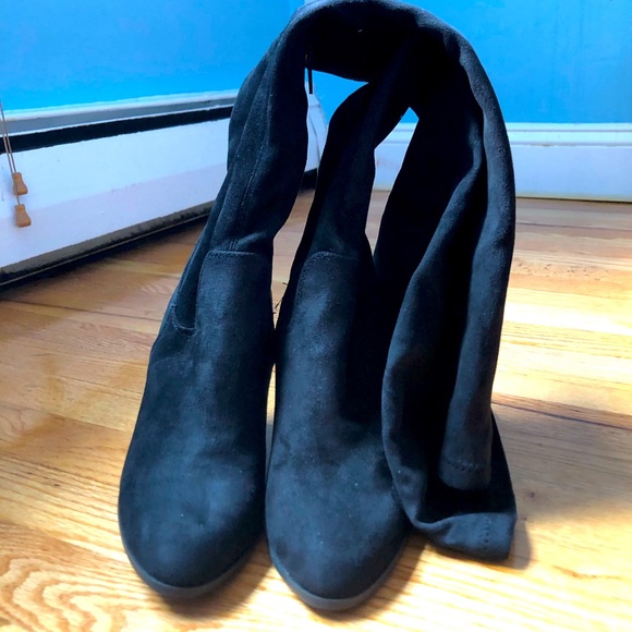 NWOT Forever 21 Faux Suede Over The Knee Boots - Picture 8 of 11